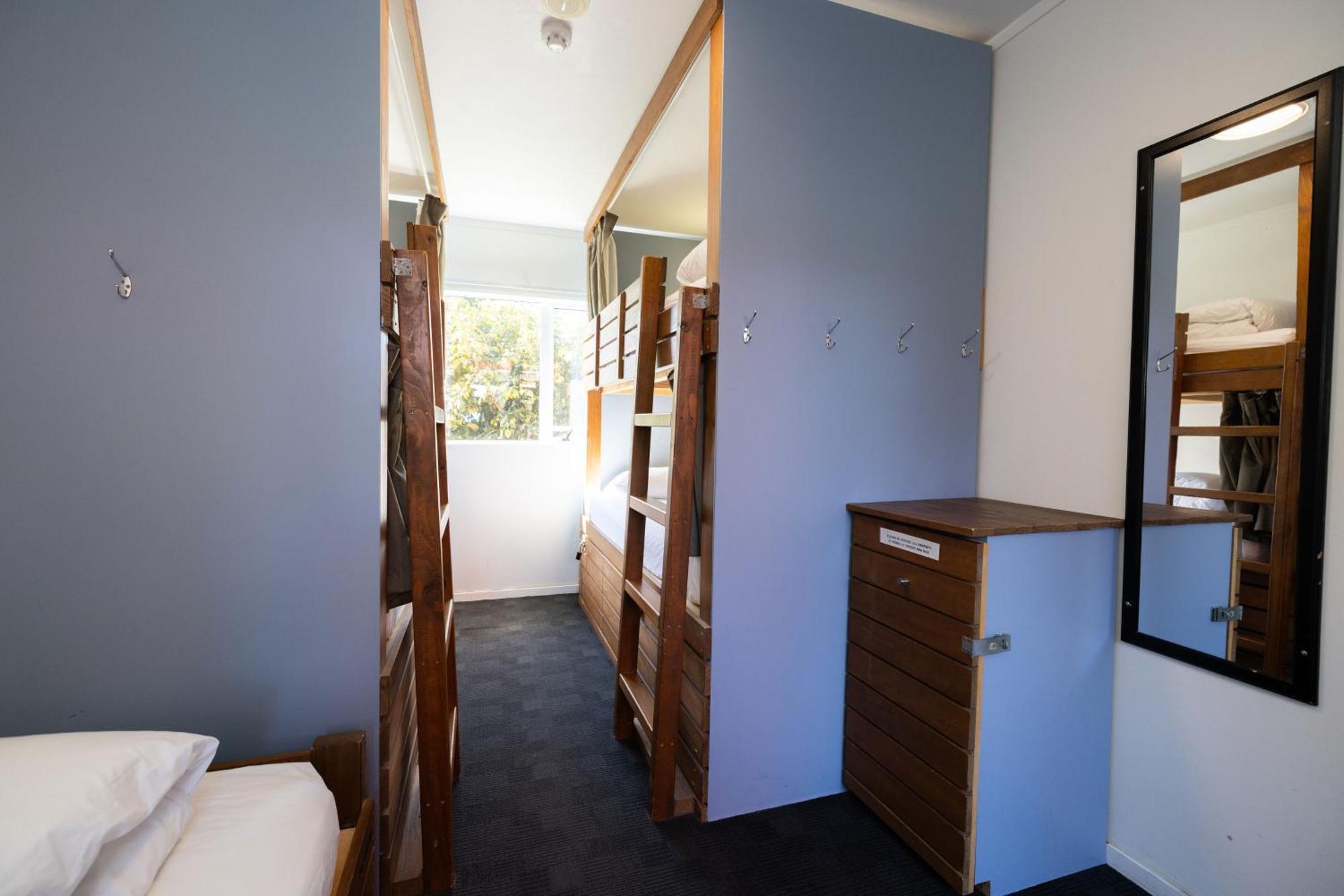ฮาคา ลอดจ์ เทาโป Hostel ภายนอก รูปภาพ