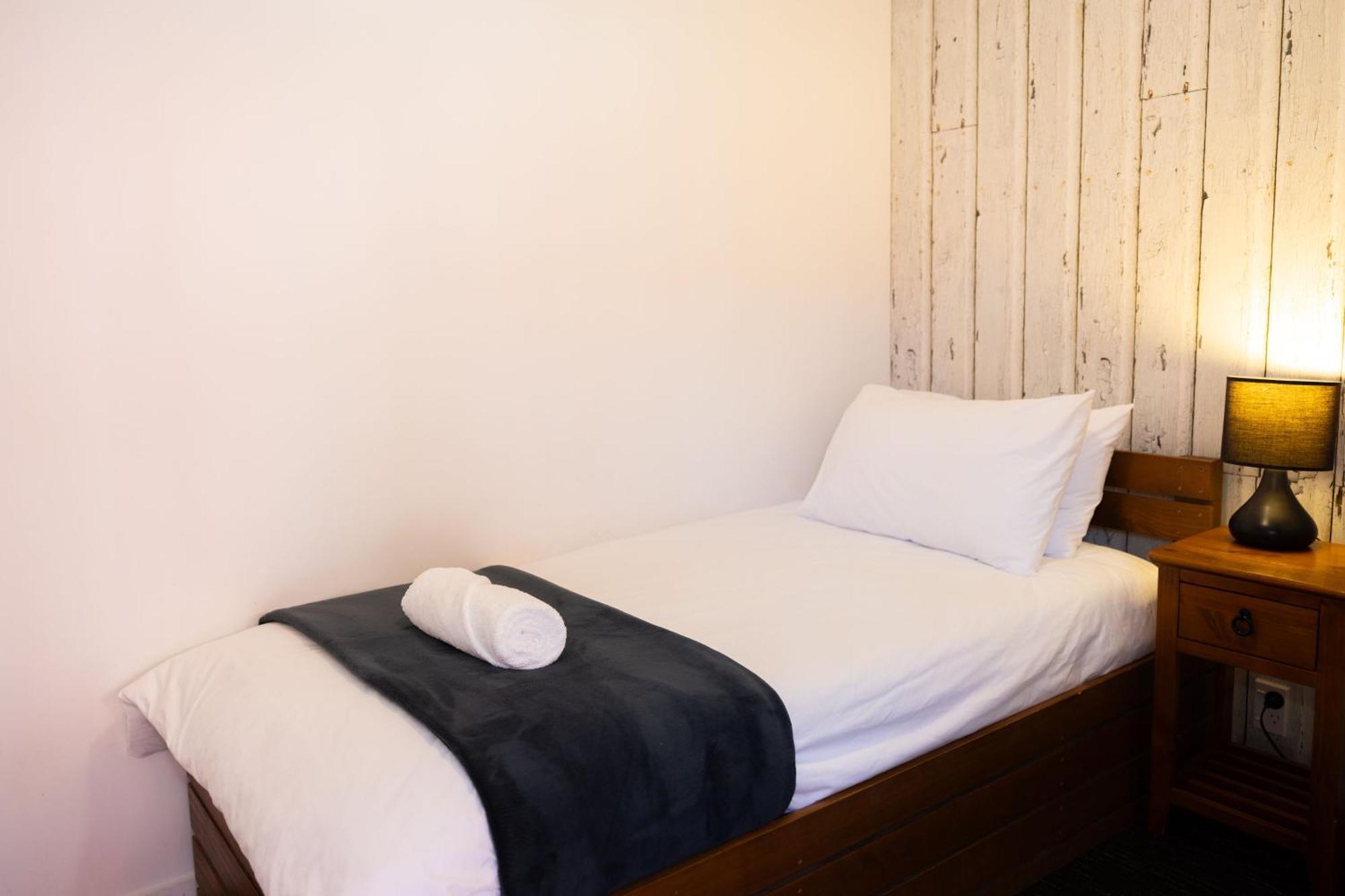 ฮาคา ลอดจ์ เทาโป Hostel ภายนอก รูปภาพ