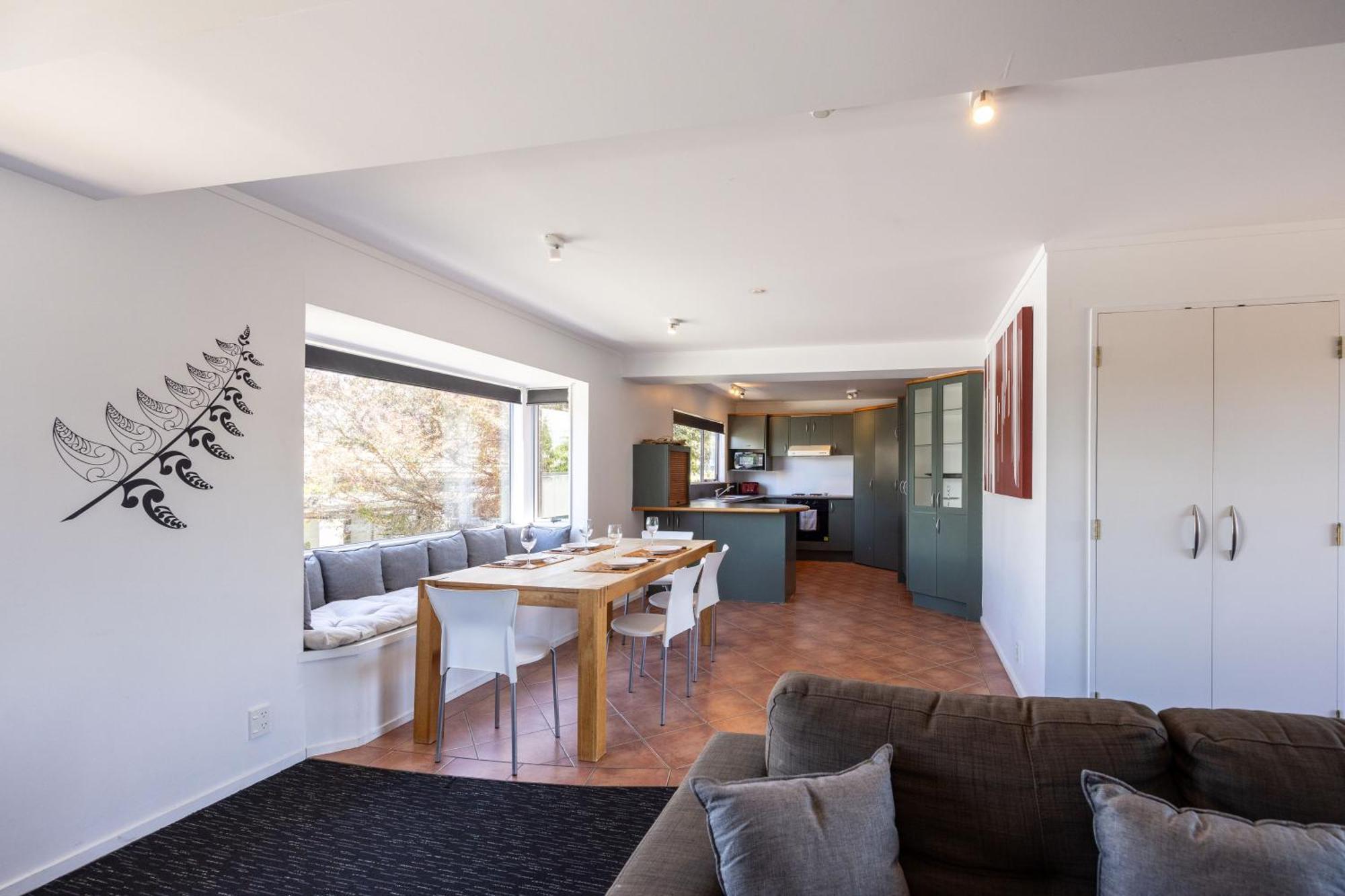 ฮาคา ลอดจ์ เทาโป Hostel ภายนอก รูปภาพ